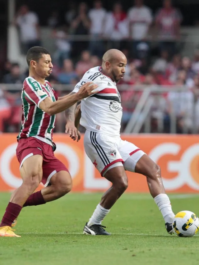 São Paulo e Fluminense empatam em jogo com primeiro tempo eletrizante