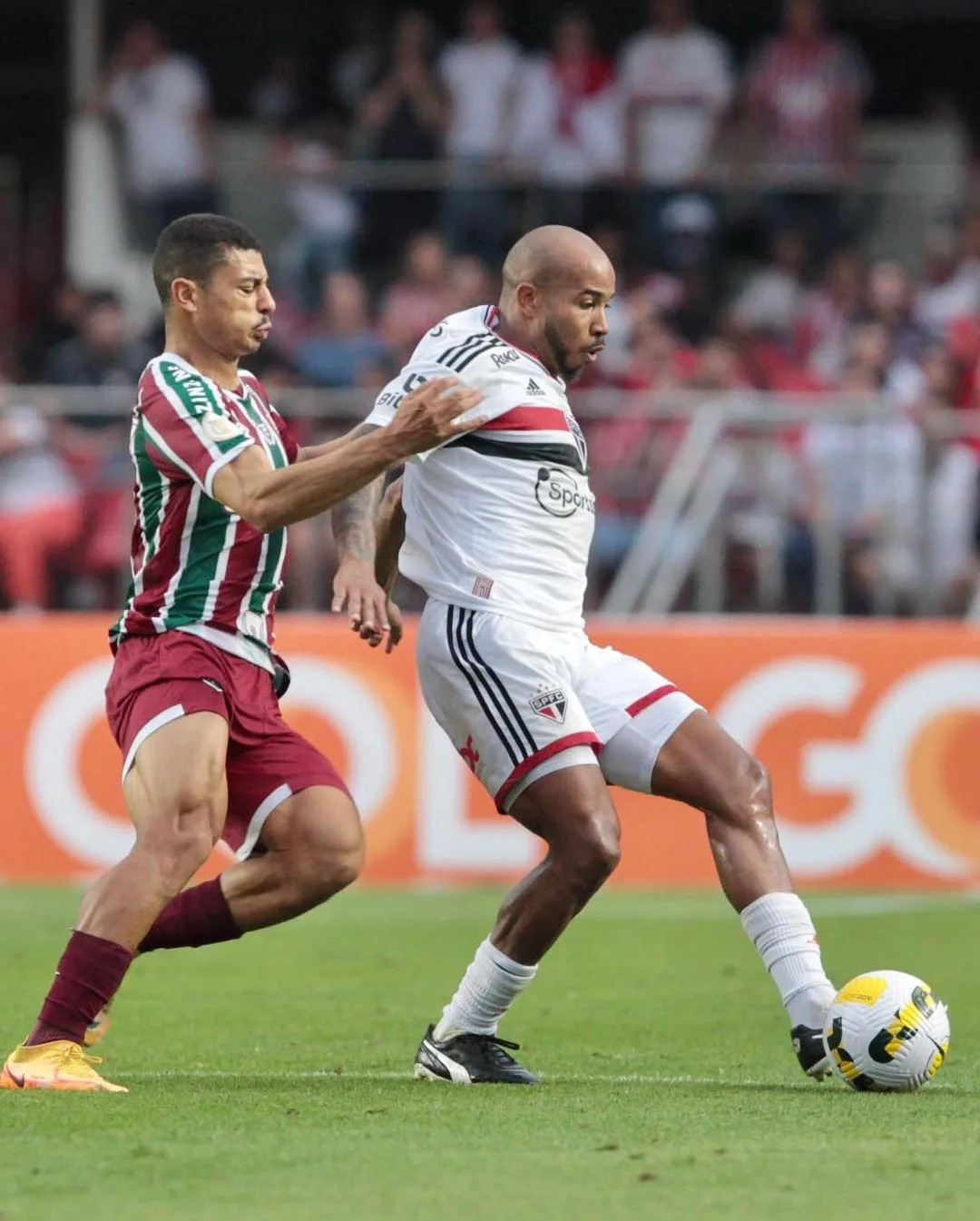 São Paulo e Fluminense empatam em jogo com primeiro tempo eletrizante