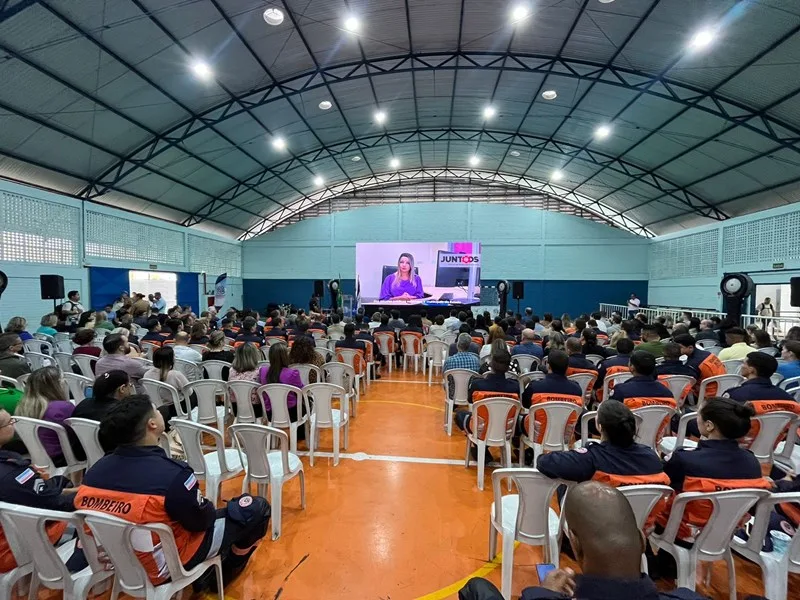 Alunos, professores e funcionários de escolas no ES vão ter aulas de primeiros-socorros