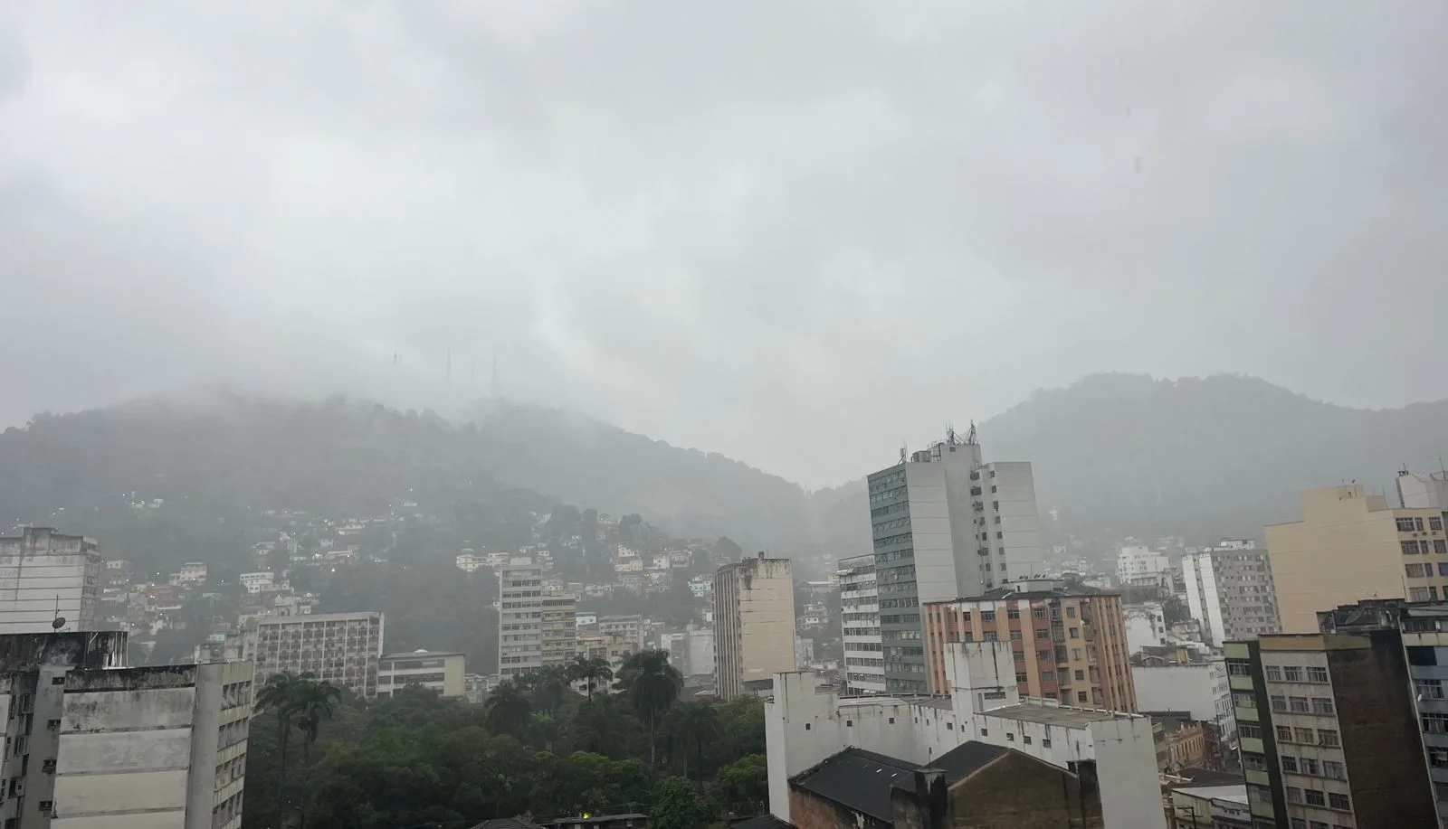 Frente fria muda o tempo no ES; veja a previsão para o fim de semana