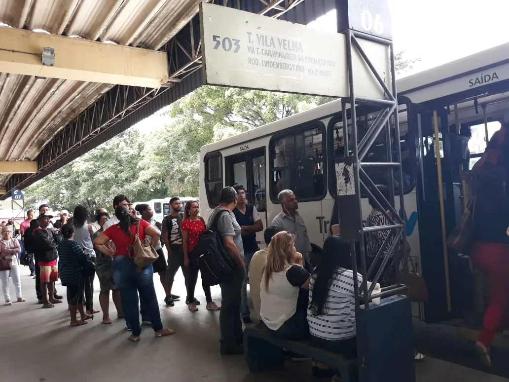 Saiba como foi a manhã dos capixabas no primeiro dia de greve dos rodoviários