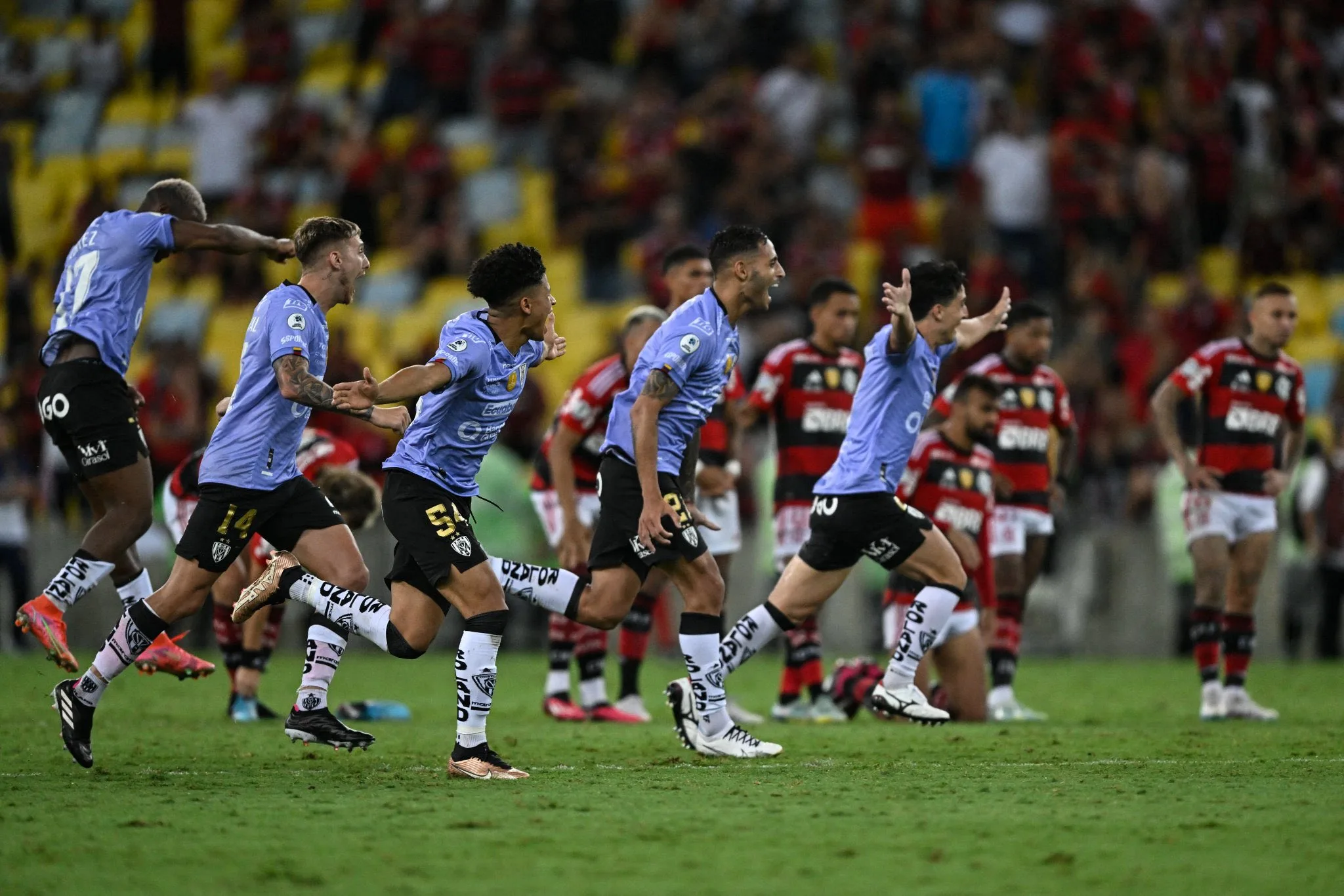 Flamengo vence no tempo normal, mas perde a Recopa nos pênaltis