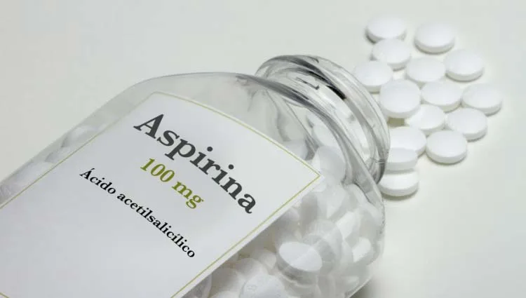 Aspirina aumenta chances de hemorragia em pessoas de diferentes idades