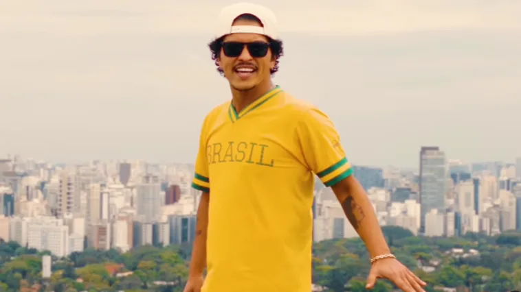 Bruno Mars confirma novo show no Brasil em 2024