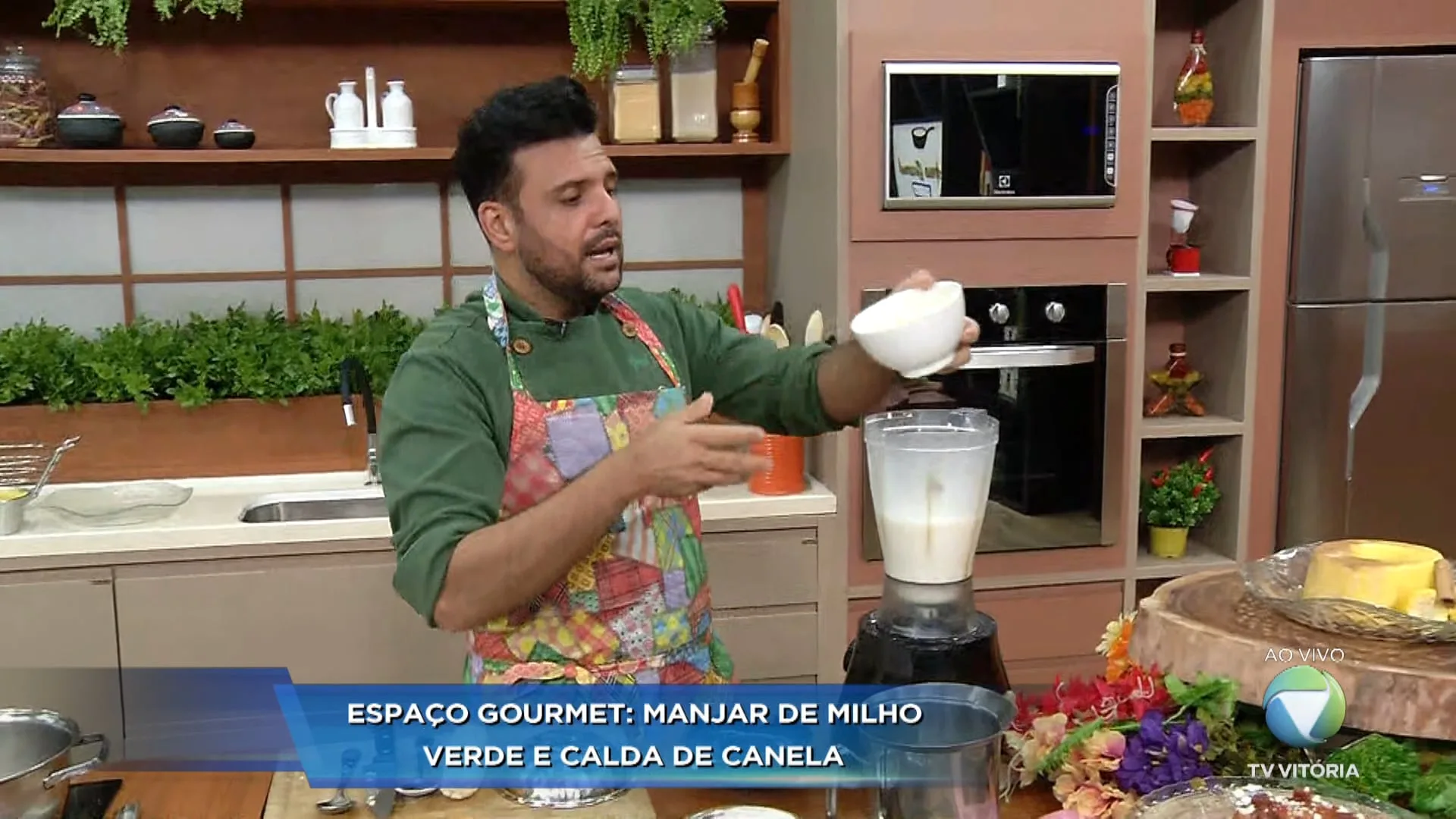 Espaço Gourmet: manjar de milho com calda canela