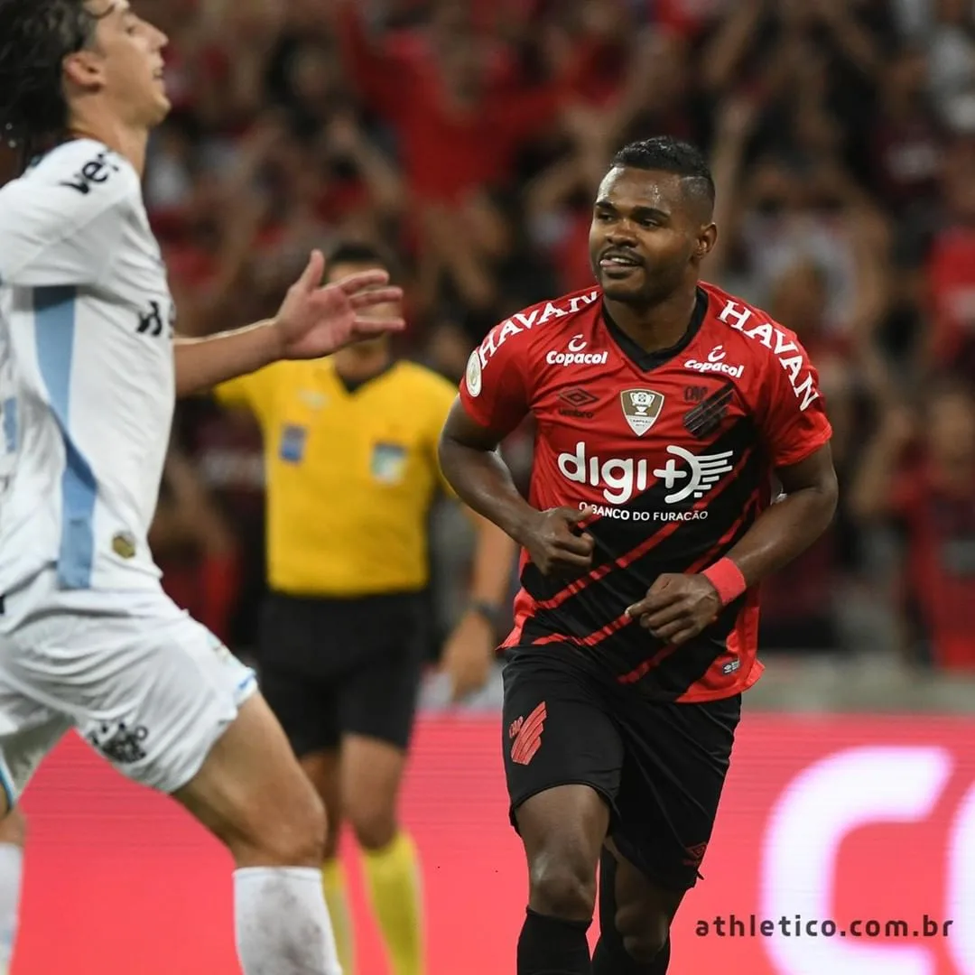 Grêmio perde novamente para o Athletico-PR na Arena da Baixada