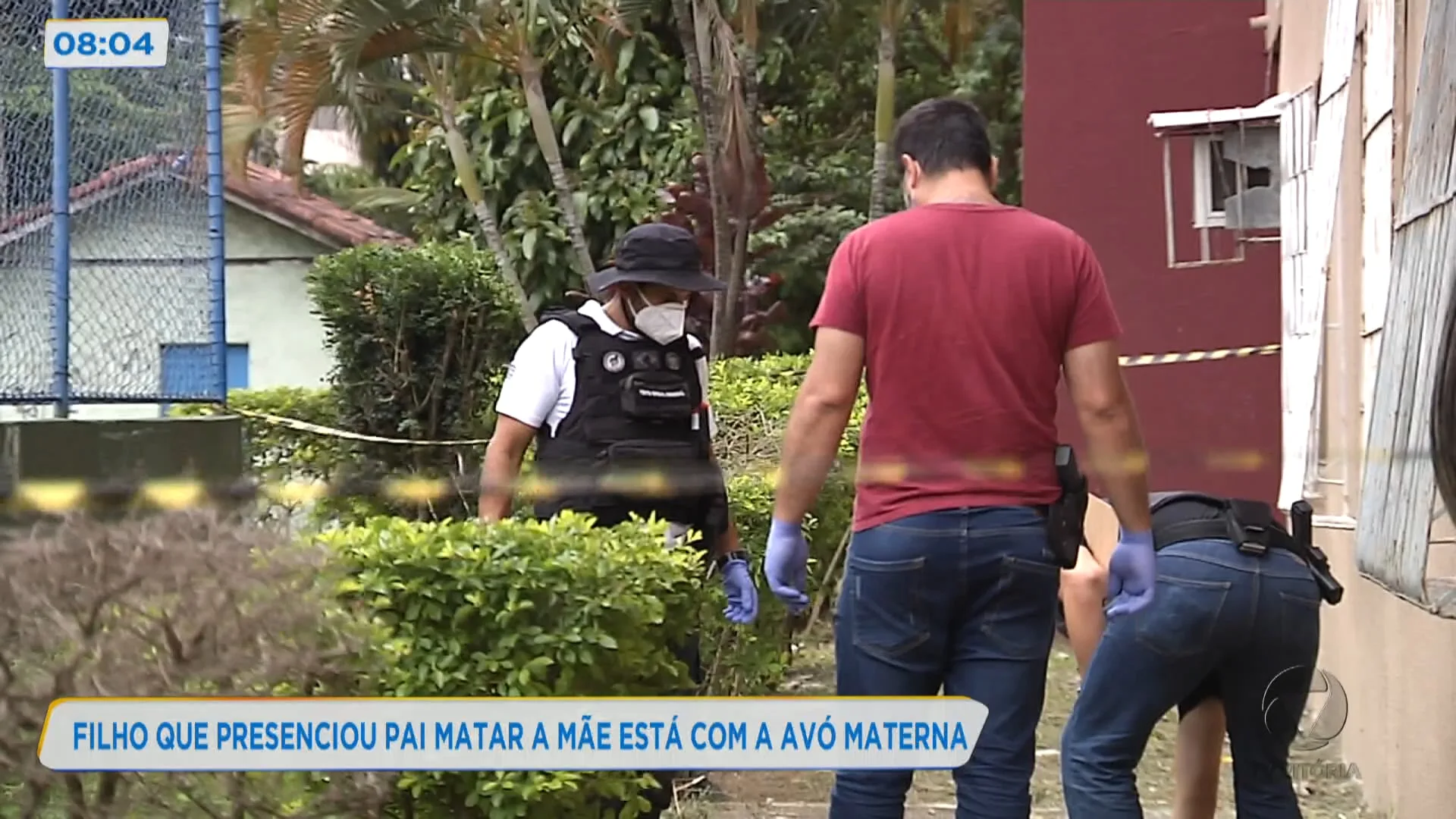 Filho que presenciou o pai matar a mãe está com a avó materna