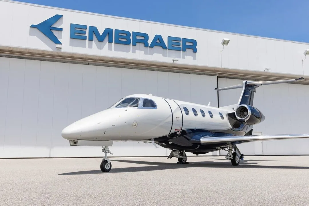 Embraer converterá jato Phenom 300 da GrandView Aviation para transporte médico