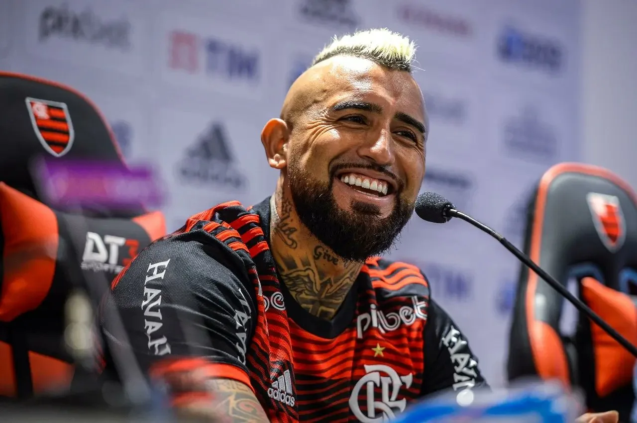 Vidal almeja a Libertadores no Flamengo: 'Se quisesse férias, ficaria no Chile'