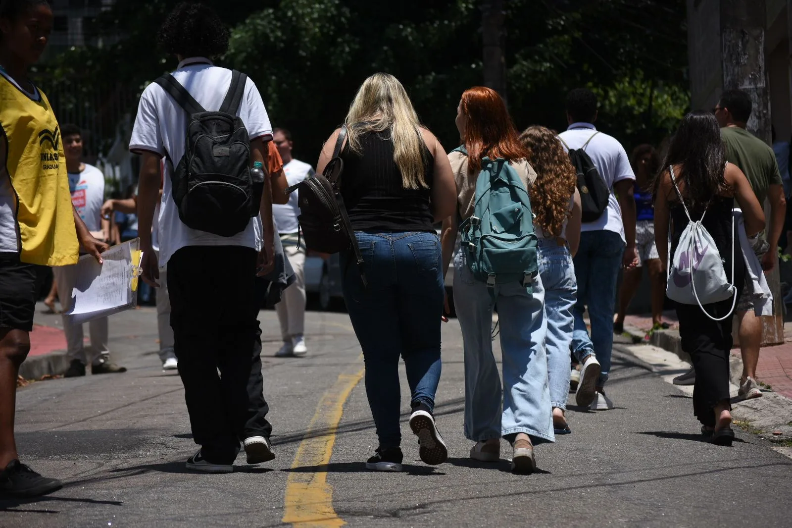 Um em cada três alunos inscritos não compareceu ao 2º dia do Enem