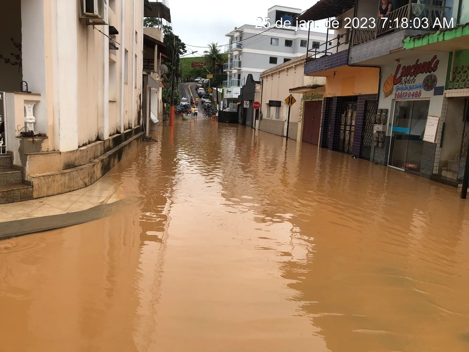 Mais de 20 cidades do ES estão com risco de inundação e deslizamentos