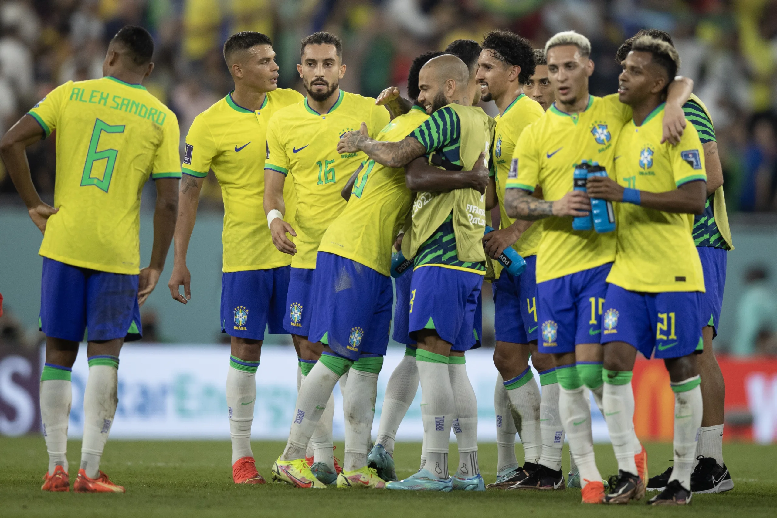 Seleção brasileira deixa Doha menos de um dia após eliminação na Copa do Mundo