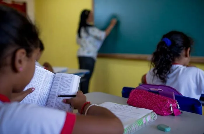 O que os pais podem fazer para melhorar o desempenho das crianças na escola