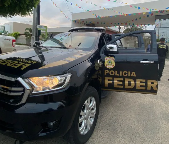 PF faz operação contra grupo neonazista ligado a massacre em escola de Aracruz