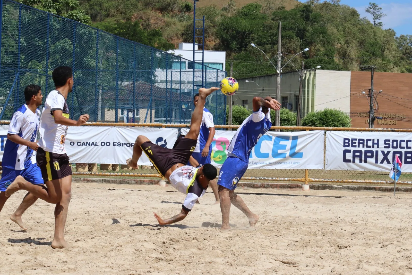 Alfredo Chaves e Piúma decidem Etapa do Sul do Capixabão de Beach Soccer