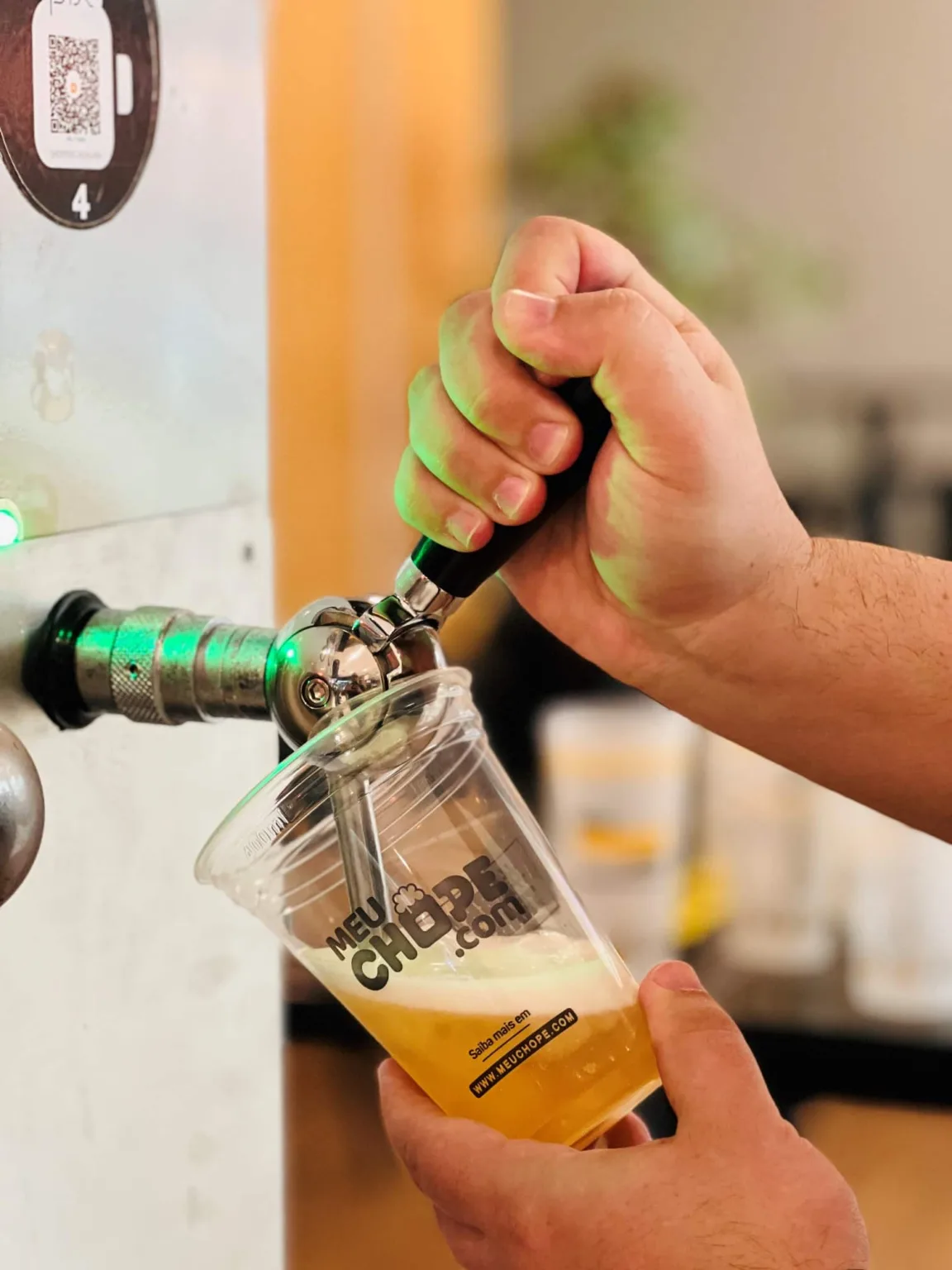 Cerveja artesanal capixaba em torneiras autônomas no Exagerado