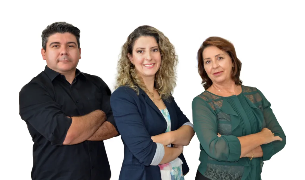 trio que comanda a P 6 comunicação