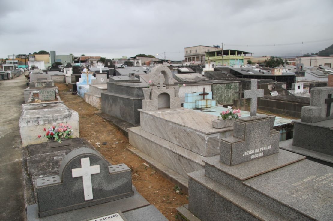 Dia de Finados: veja como fica o funcionamento dos cemitérios na Grande Vitória