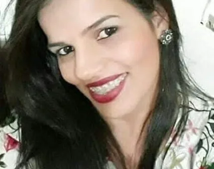 Polícia investiga assassinato de mulher na Praia de Itaparica, em Vila Velha