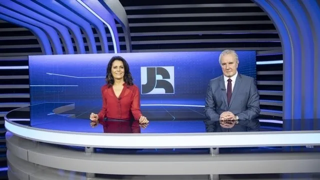 Jornal da Record dobra audiência após mudar de horário