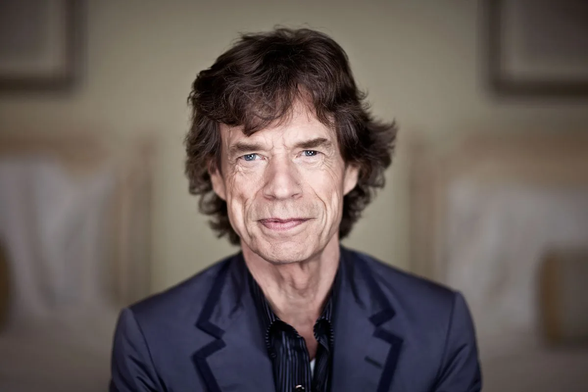 Mick Jagger é pai pela oitava vez aos 73 anos de idade