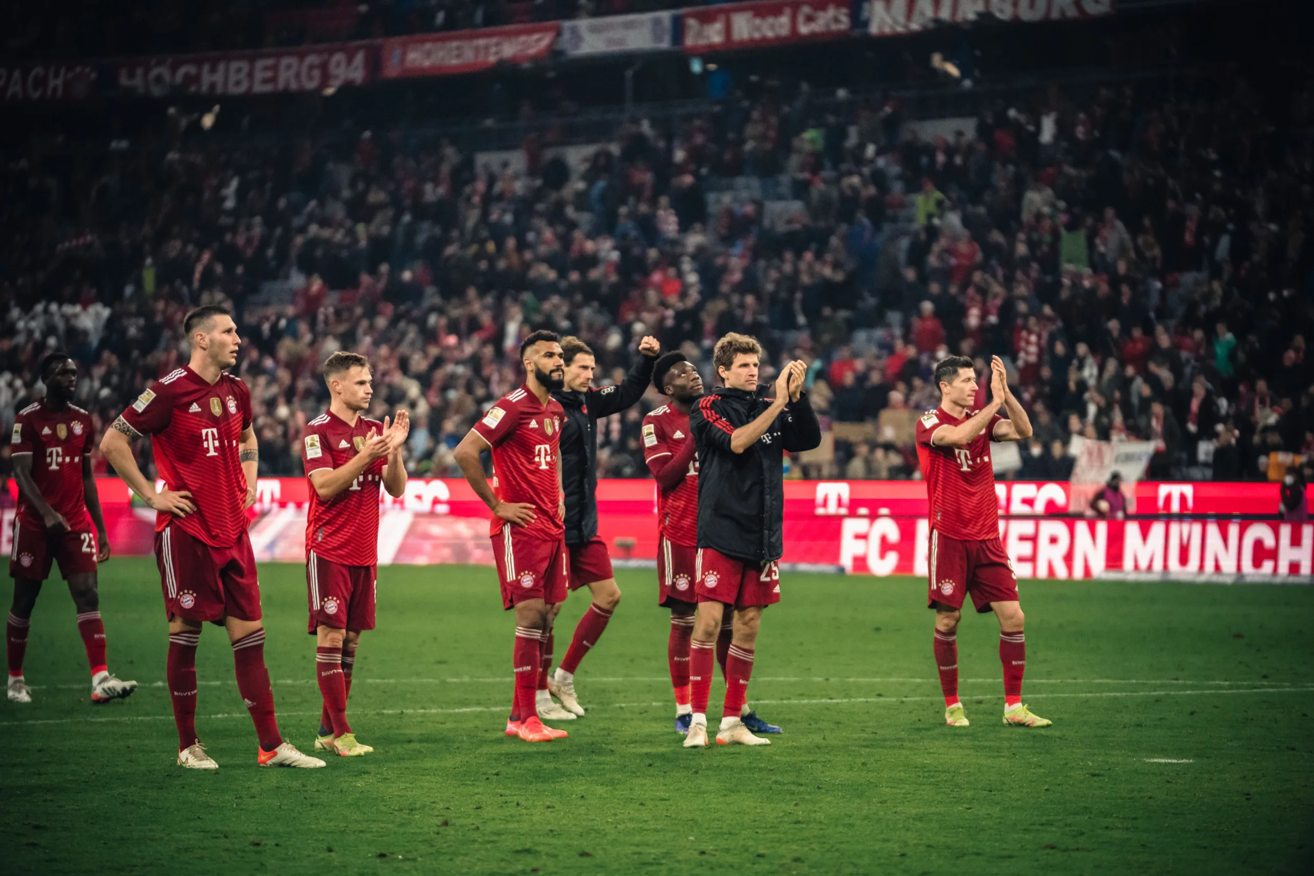 Bayern corta salários de jogadores não-vacinados durante período de quarentena