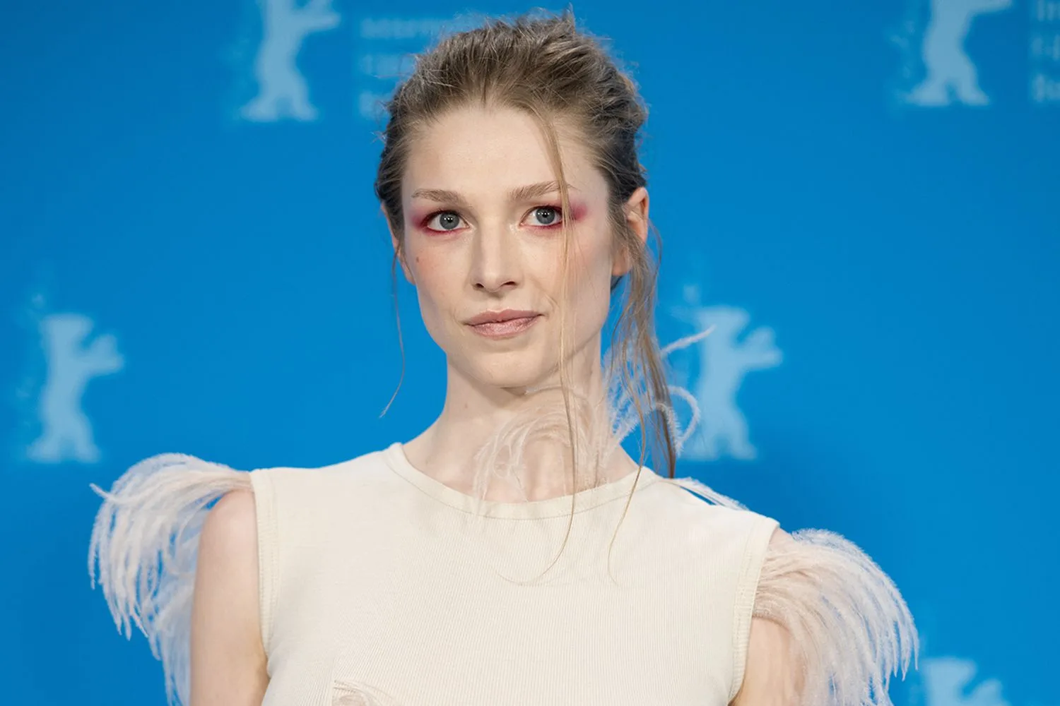 Atriz Hunter Schafer, de Euphoria, é detida em protesto nos EUA