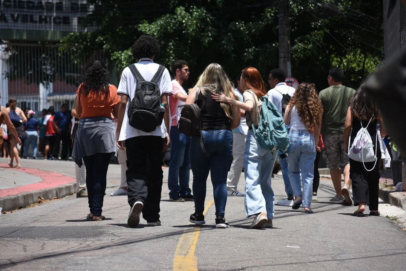 PF identifica suspeitos de vazar provas do primeiro dia do Enem