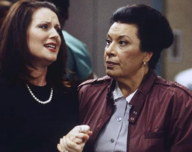 Morre aos 83 anos a atriz Shelley Morrison, de 'Will & Grace'