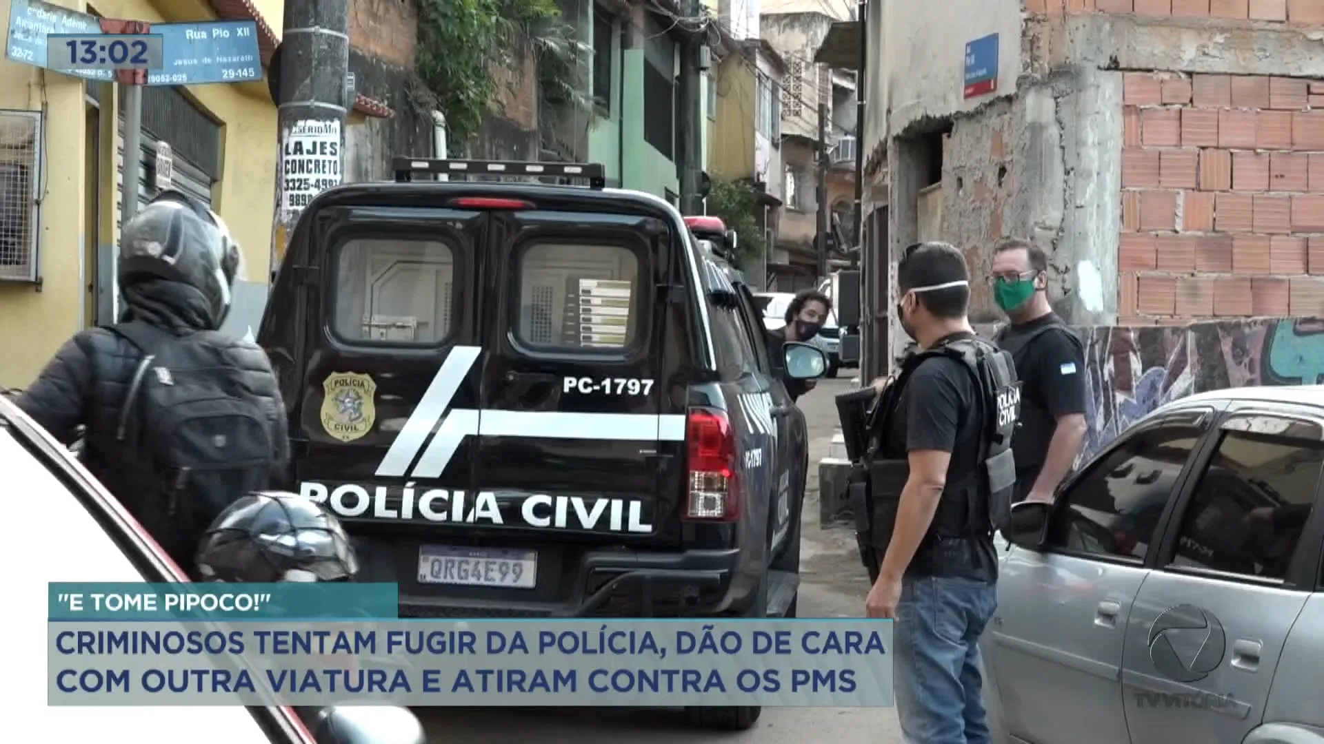 Bandidos que tentaram fugir da polícia em Jesus de Nazareth, Vitória, deram de cara com outra viatura