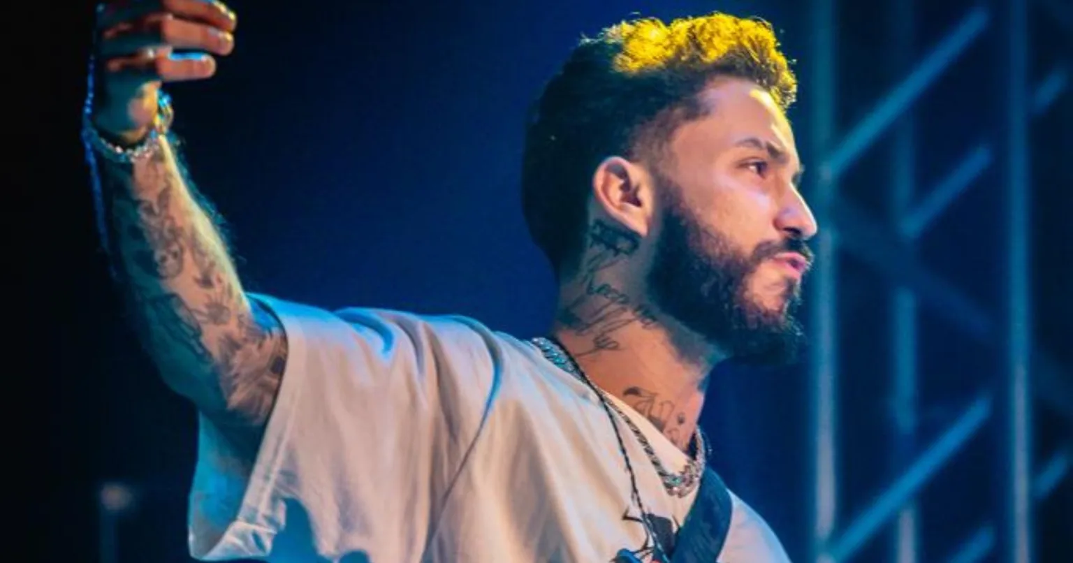 "O Capitão", Kaleb Júnior fecha com Felipe Amorim e conquista fãs no Brasil "O Capitão", Kaleb Júnior fecha com Felipe Amorim e conquista fãs no Brasil
