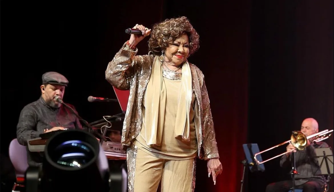 Alcione e outros nomes farão show de graça em Vitória a partir de sexta