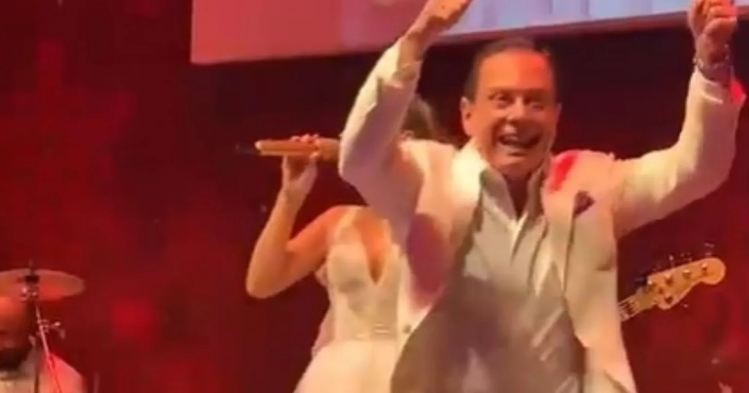 Governador pop! Doria aparece dançando com Claudia Leitte: "Audiência"