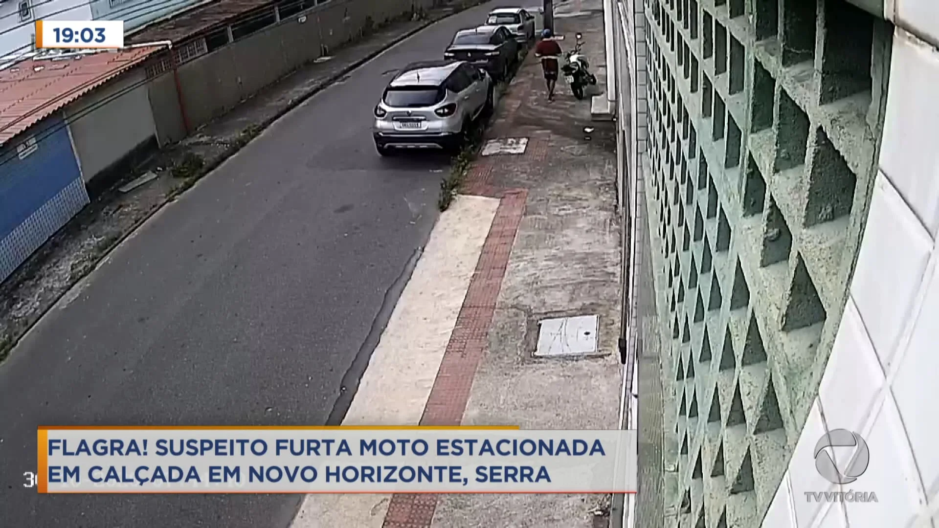 Flagra! Suspeito furta moto estacionada em Novo Horizonte, Serra