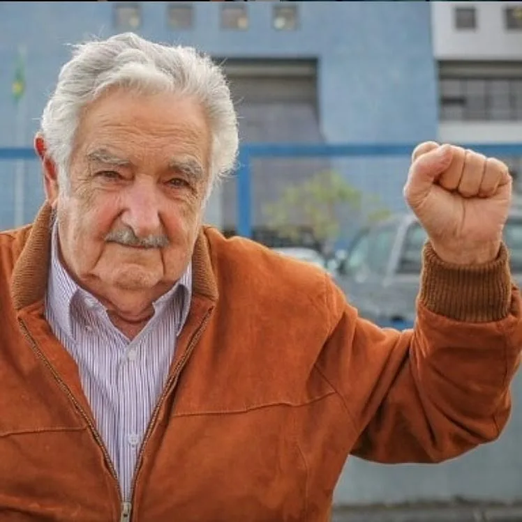 Ex-presidente do Uruguai, Mujica anuncia fim de carreira política