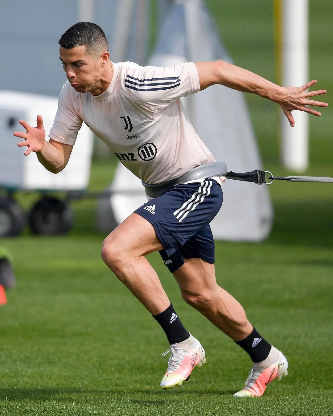 Irmão de Cristiano Ronaldo será julgado na Itália por falsificar camisas da Juventus