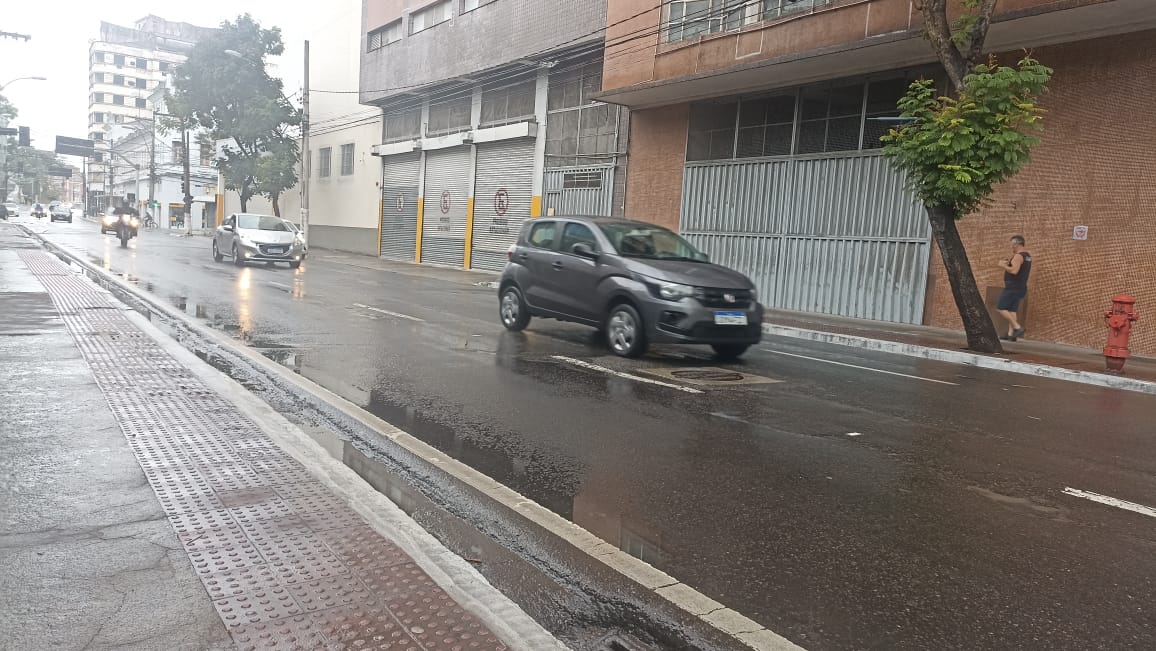 Setembro começa com chuva fraca em diversas cidades do ES