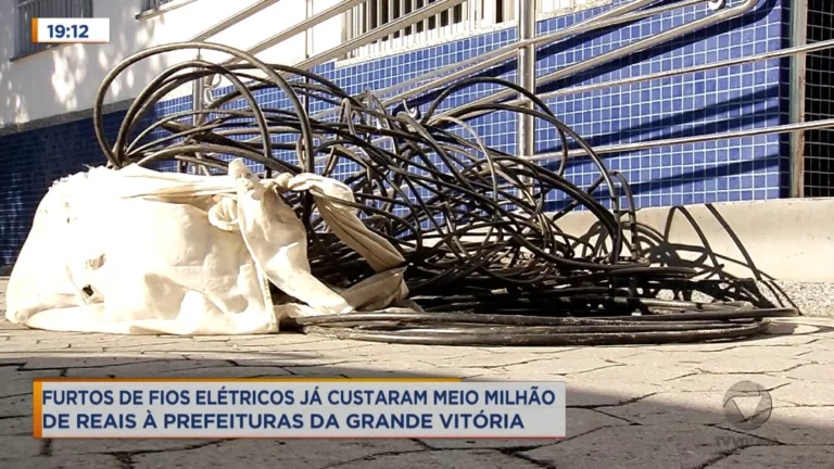 Prefeituras já gastaram meio milhão de reais para repôr fios furtados este ano.