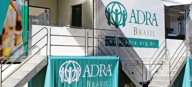 Salário de R$ 1,3 mil para auxiliar de nível médio na Adra