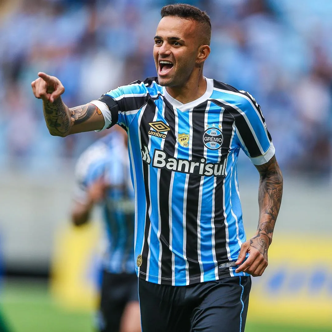 Grêmio oficializa retorno de Luan após Renato Gaúcho prometer tirá-lo do 'fundo do poço'