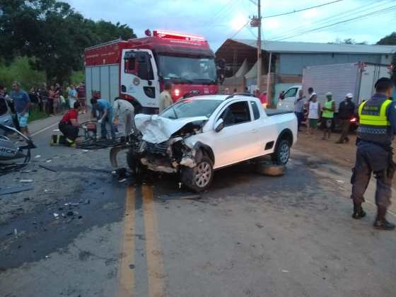 Grave acidente deixa um morto e cinco feridos em Guaçuí