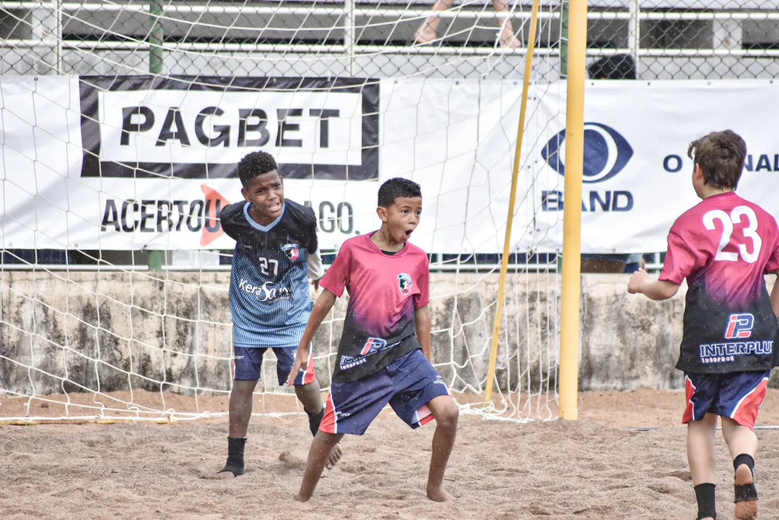 Campeonato Metropolitano de base de Beach Soccer define os campeões