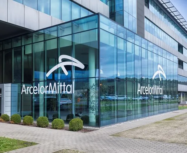 ArcelorMittal seleciona interessados em trabalhar na área de T.I