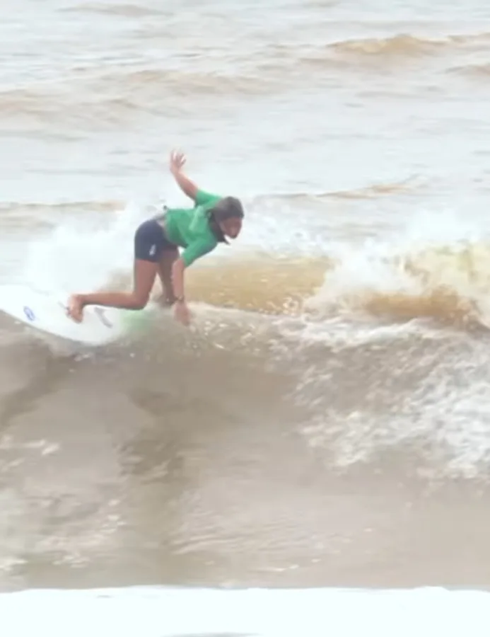 Tríplice Coroa de Surf: finais da 1ª etapa são decididas neste domingo