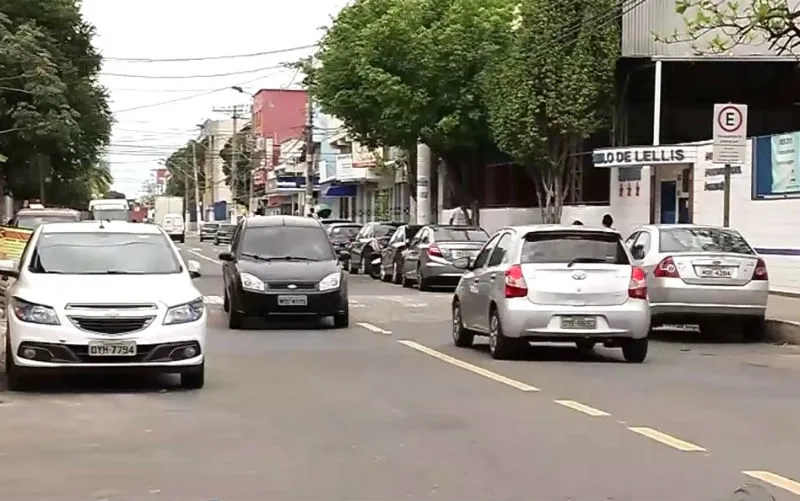 Moradores assustados com onda de roubo de carros em bairro de Vila Velha