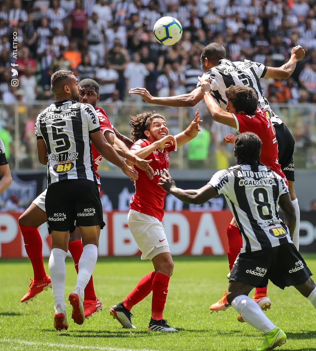 Apesar da 5ª derrota seguida do Atlético-MG, atacante Bruninho festeja o 'sonho realizado'