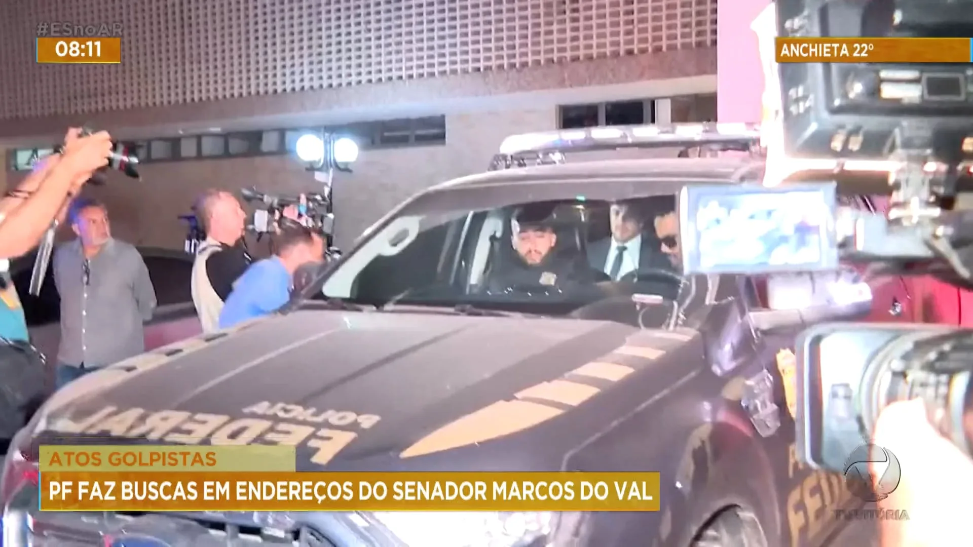 PF faz buscas em endereços do senador Marcos Do Val