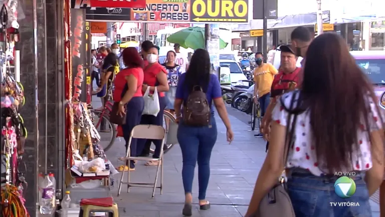 Sem avanço da dose de reforço cidades não vão para fase azul no Mapa de Risco