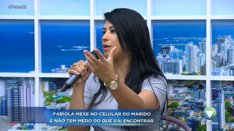 O que você faria se encontrasse nudes no celular do seu companheiro?