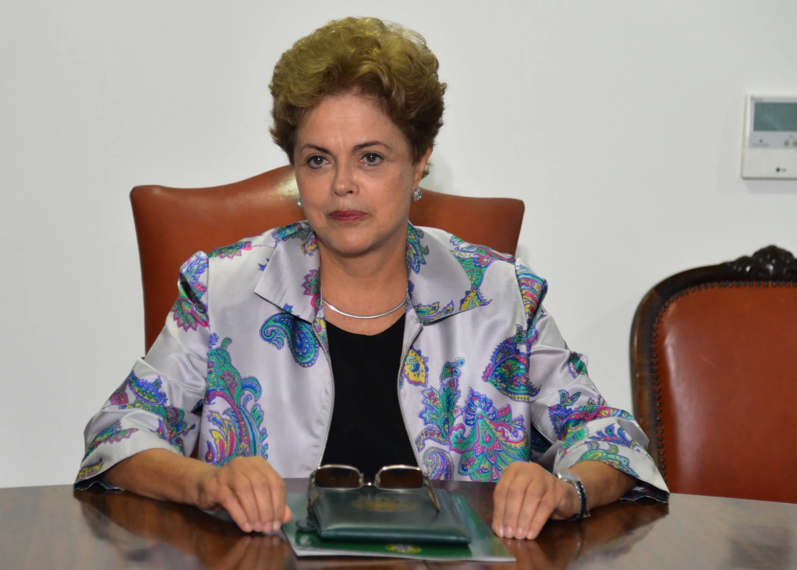 Pesquisa da CNI/Ibope mostra que aprovação ao governo Dilma caiu para 12%